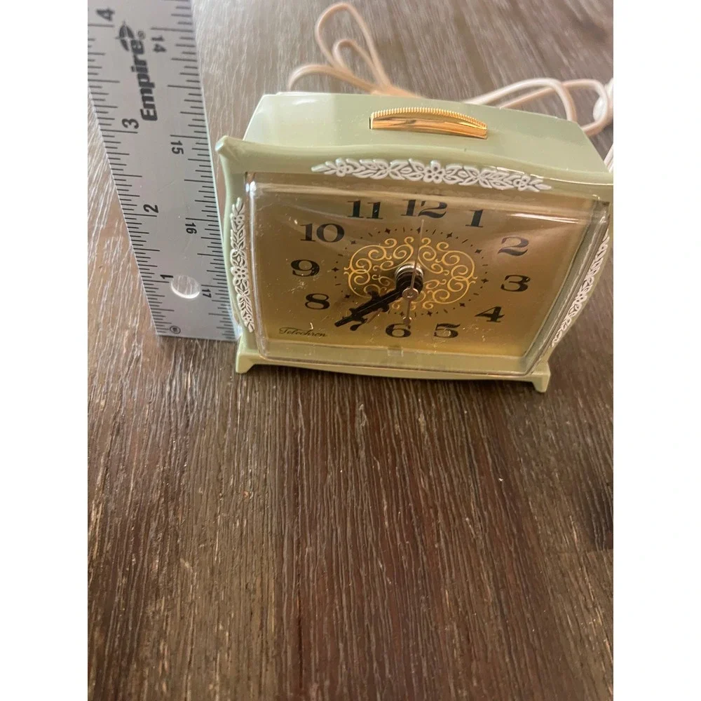 Vintage Telechron Electric Alarm Clock 7821 Avocado Green GE Mid Century Box